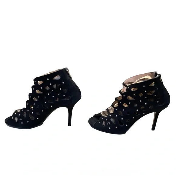 🚨Final Sale🚨!! Jimmy Choo Black Cutout Booties Heels Size 38 - Picture 4 of 10